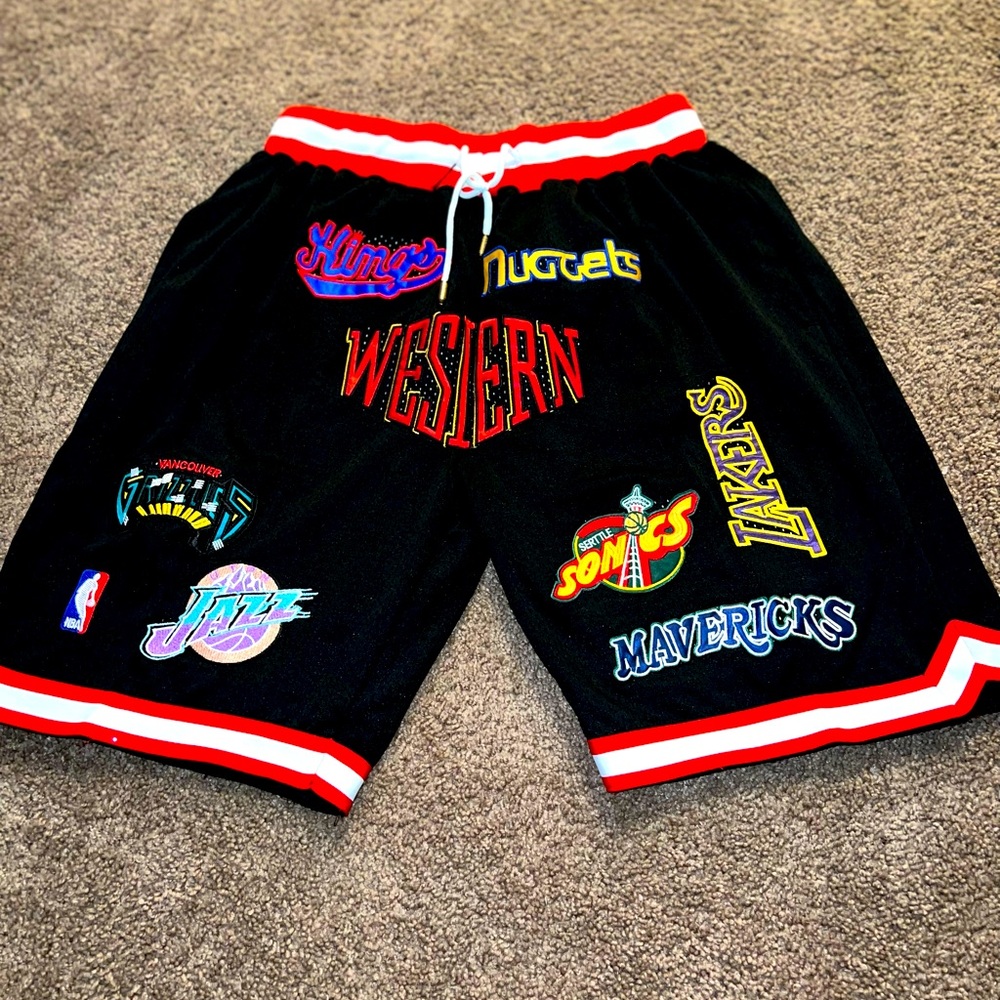 Size: XL| Never worn only tried on once & they were way to big| Men’s